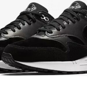 Nike Air Max 1 ‘Rebel Skulls’ SZ 10